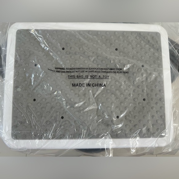 Soyo Step Stool - NIB - Picture 1 of 10